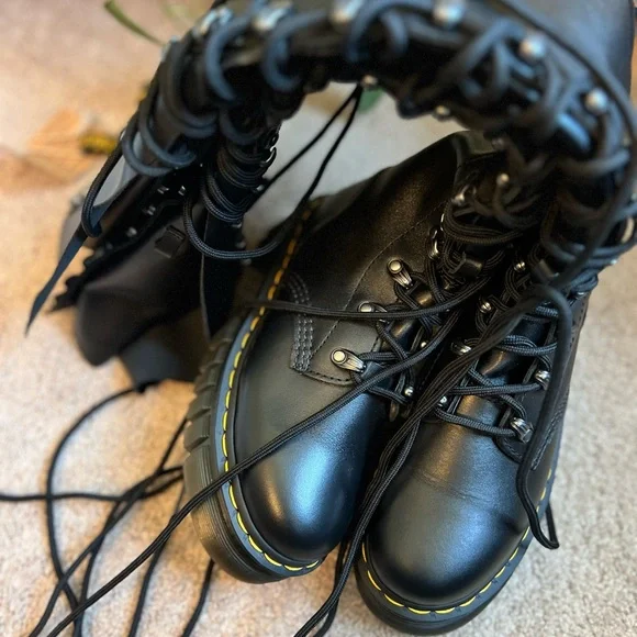 RARE Dr. Martens AUDRICK 22-EYE EXTREME LACE KNEE HIGH PLATFORM BOOTS size5 - Picture 9 of 10